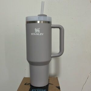 40 oz Stanley Quencher. New without Tags. Ash Gray